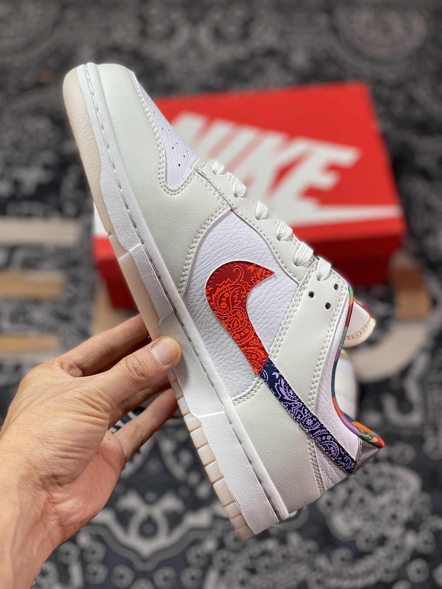 Nk SB Dunk Low White FN8913-141