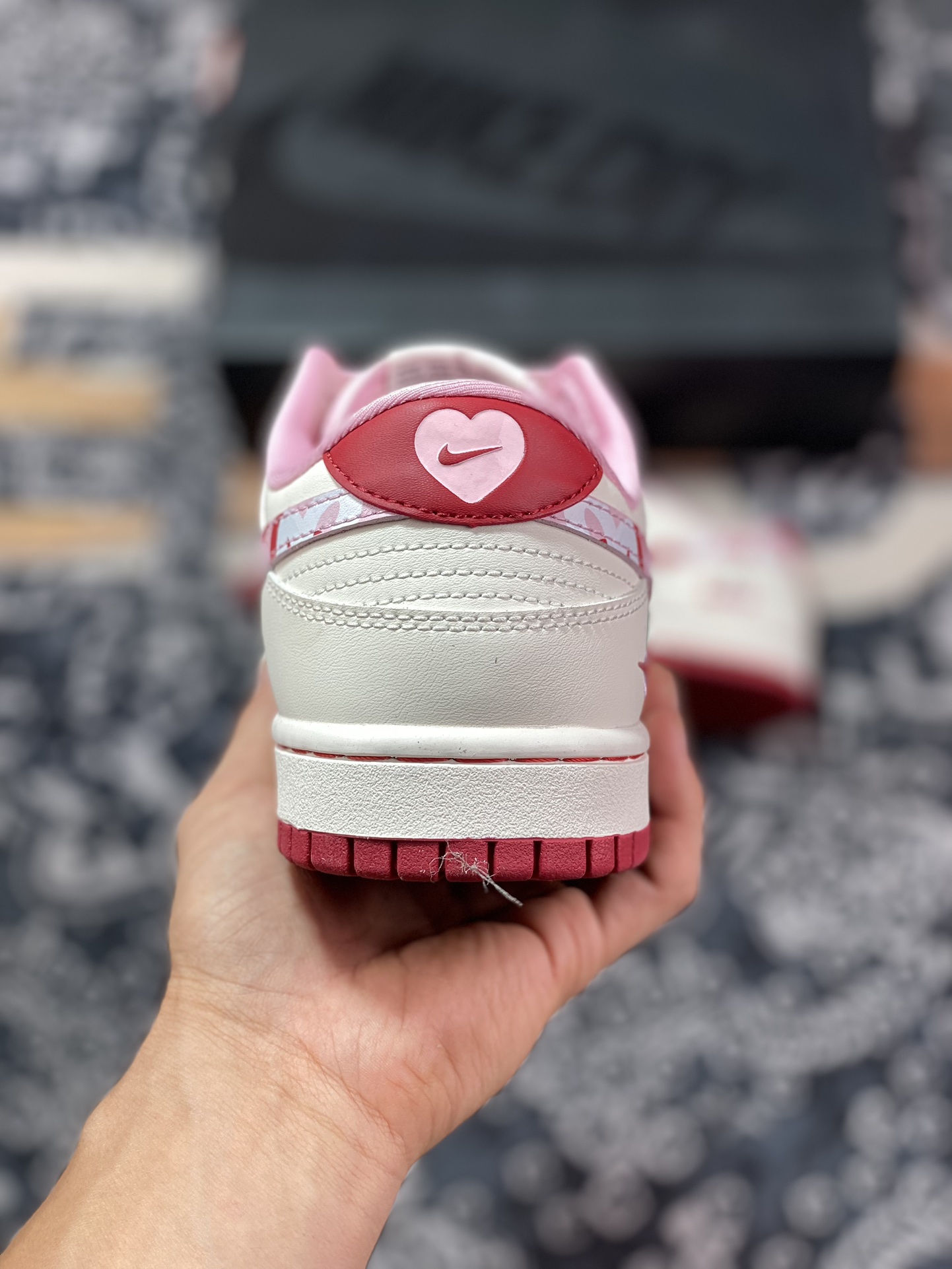 NK Dunk Low Retro ”DIY High-end Customization” Cherry Valentine's Day Low-top Casual Sports Shoes FC1688-118