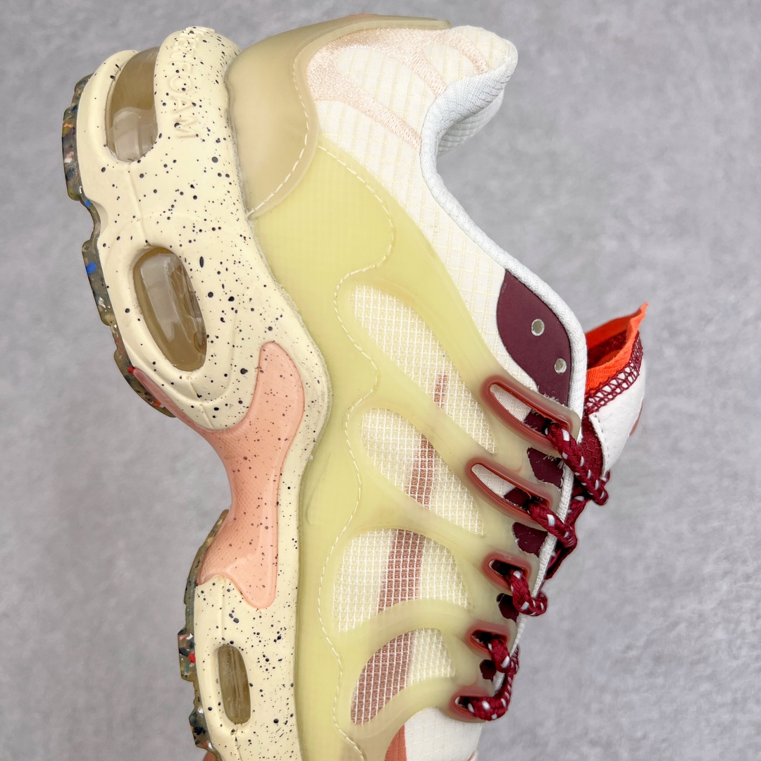 NK Air Max Plus DC6078-