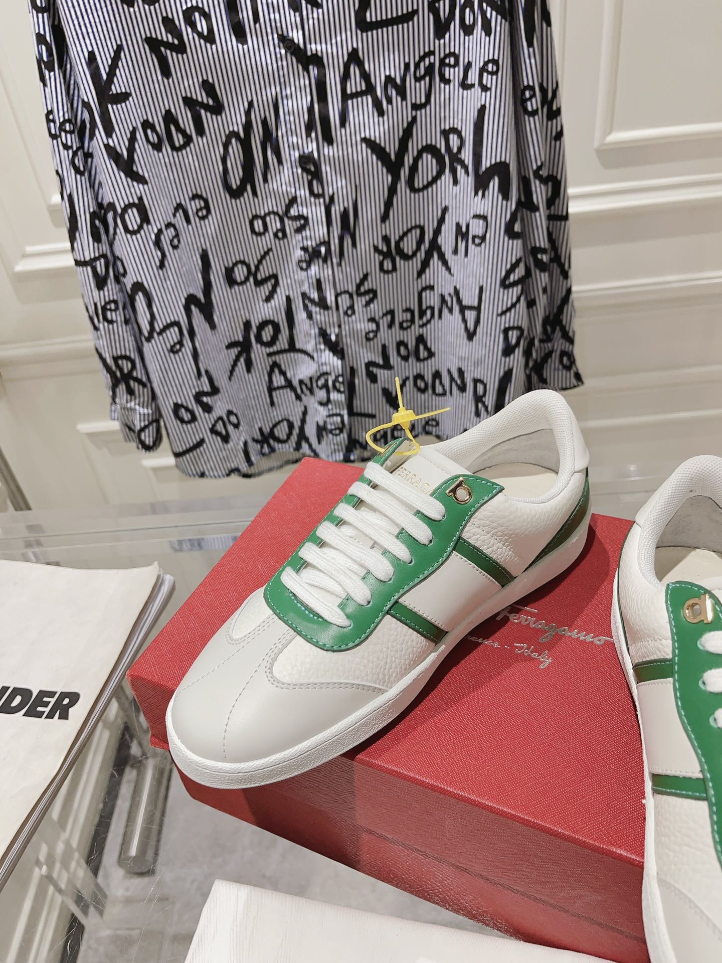 New Ferragan0 Male Sneakers: Retro Style, Imported Cattle Skin, TPU Bottom. - 图片 4