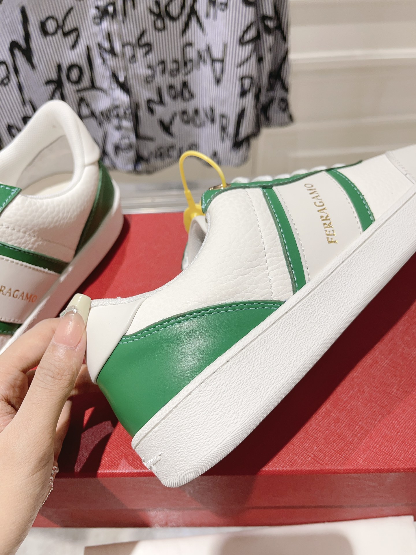 New Ferragan0 Male Sneakers: Retro Style, Imported Cattle Skin, TPU Bottom. - 图片 8