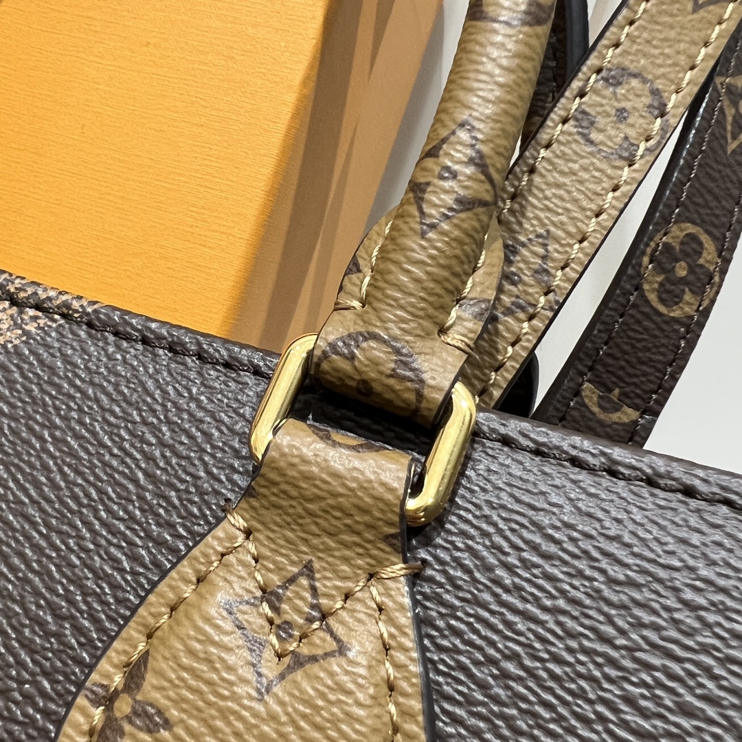 NO:178292,M44578 All-steel real gold electroplating hardware,19860909M44578 全钢真金电镀五金,,Bag