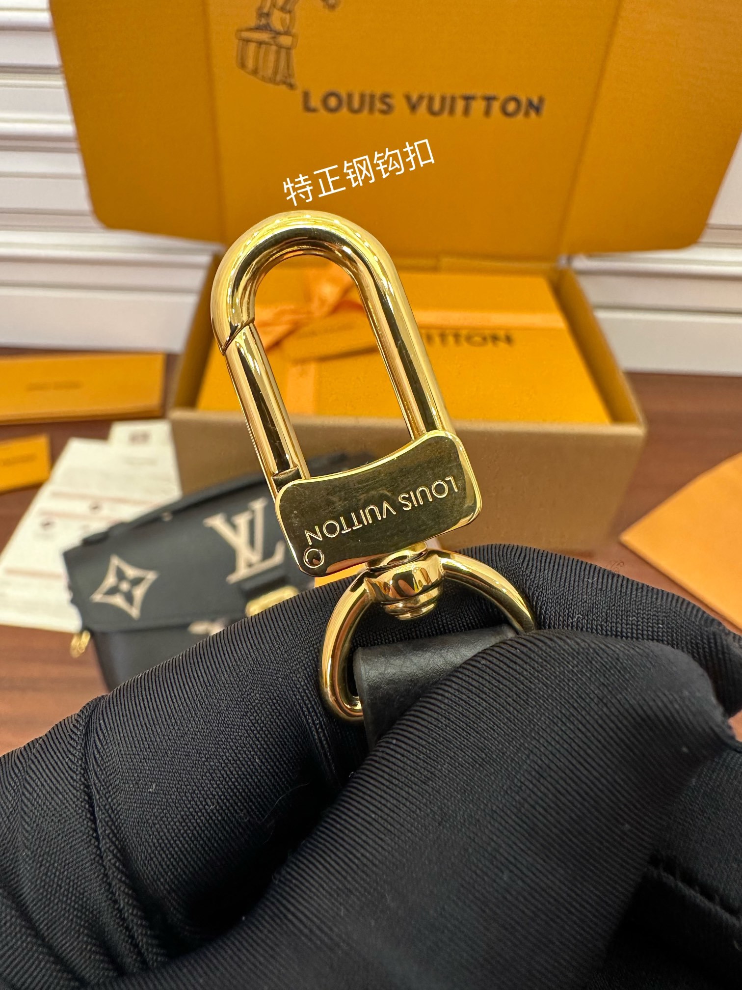 独家首发型号特正版M46596品质全面再次升级专柜同步电子芯片内码新礼盒礼品袋保护纸铜版电子标签合格证皮