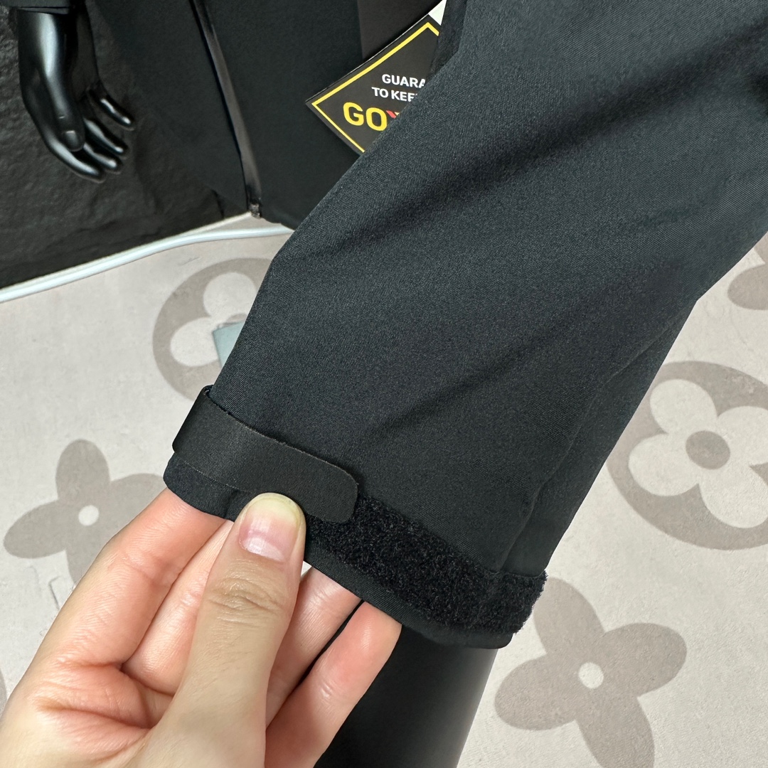 路易威登 Louis Vuitton 高定典藏名品高定成衣时装外套连衣裙衬衫T恤 #F1FD9EA4 8
