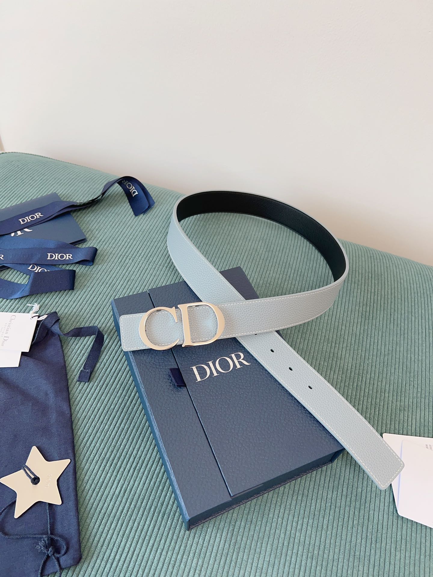 p220 代购正品级🛳《DIOR》迪奥男士腰带，品质毋庸置疑 没有更好 只有最好 尺寸3.5厘米
