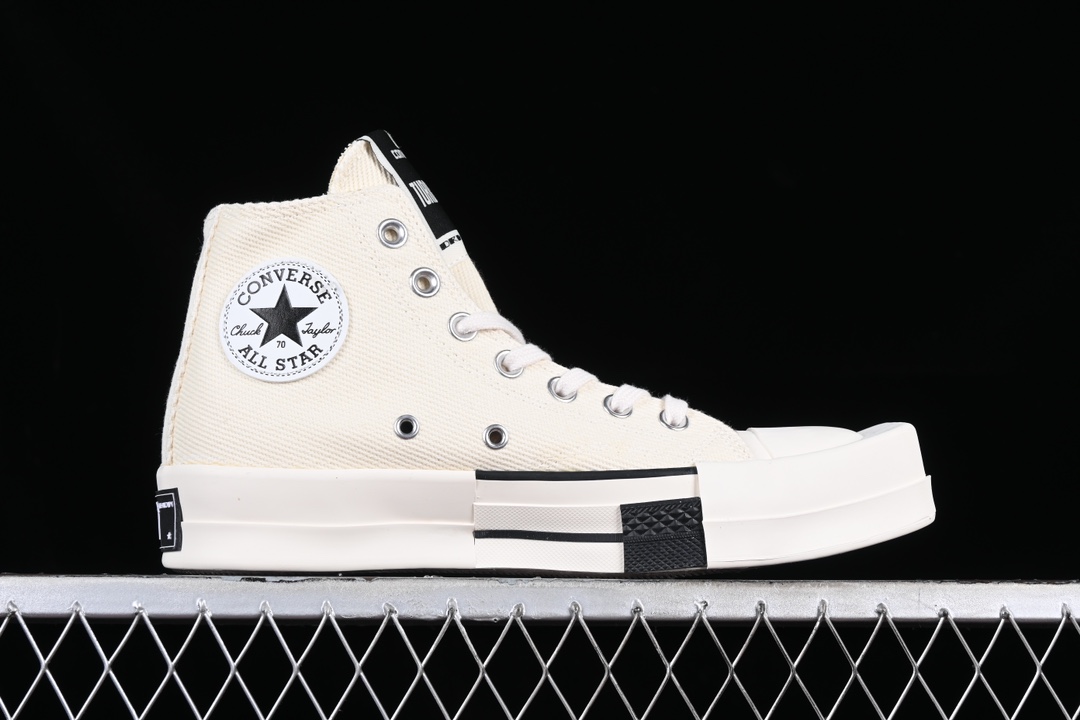 💰180纯原
Converse x Rickowens 联名款高帮休闲板鞋 172342C
#Rick Owens 对Converse 的经典 Chuck 70s 进行了前卫独特风格,大胆设计添加长鞋靴、独特的橡胶双鞋头和方格鞋头以及模压橡胶鞋跟。
#定制的 DRKSHDW和 TURBODRK 图标,包括鞋舌处的联名徽章,彰显其品牌。
尺码:35 36 36.5 37 37.5 38 39 39.5 40 41 41.5 42 42.5 43 44 M.C3