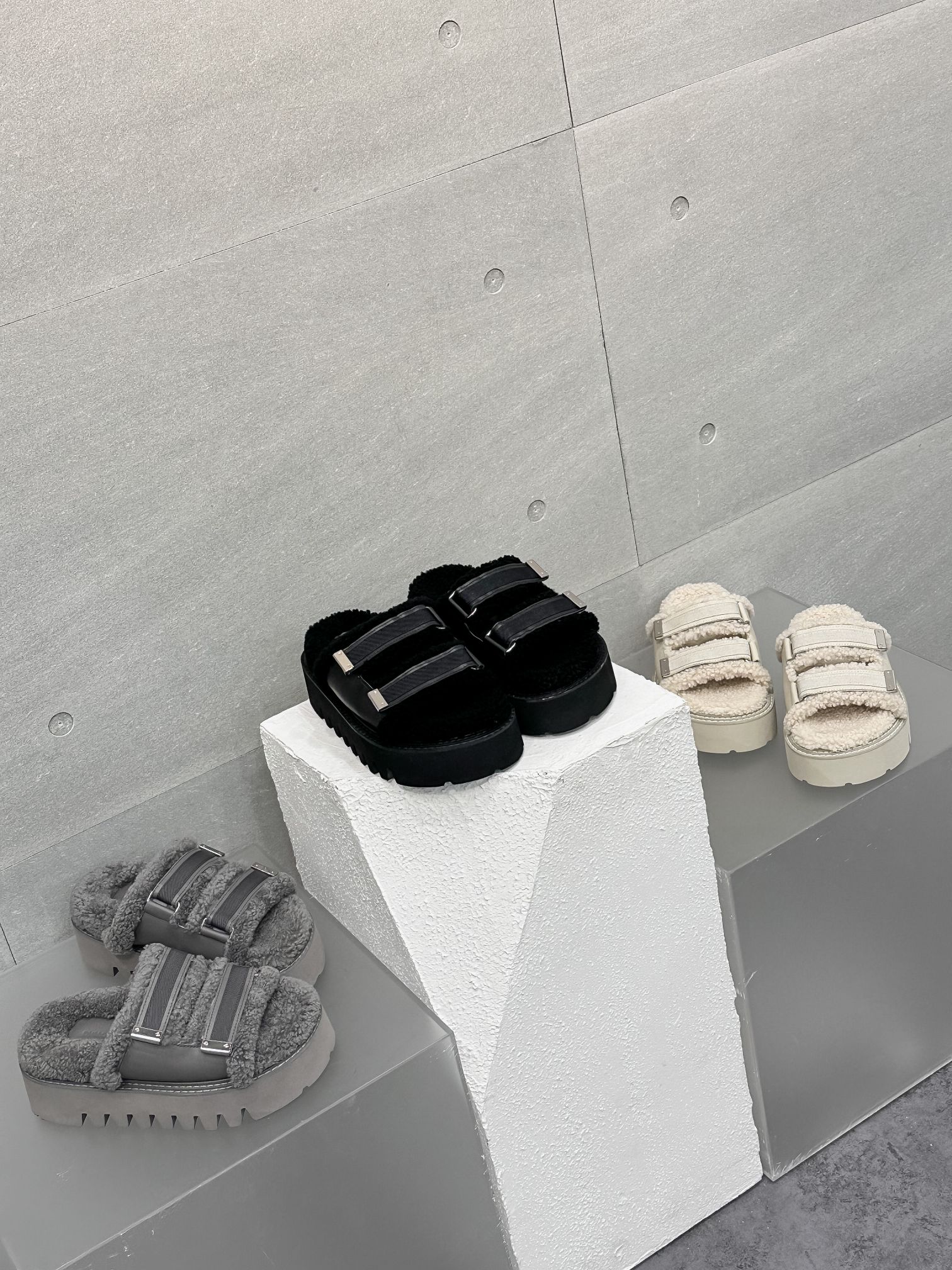 Luxurious Thick-Haired Cortex Slippers for 4cm Extra Height – Product Review - 图片 9