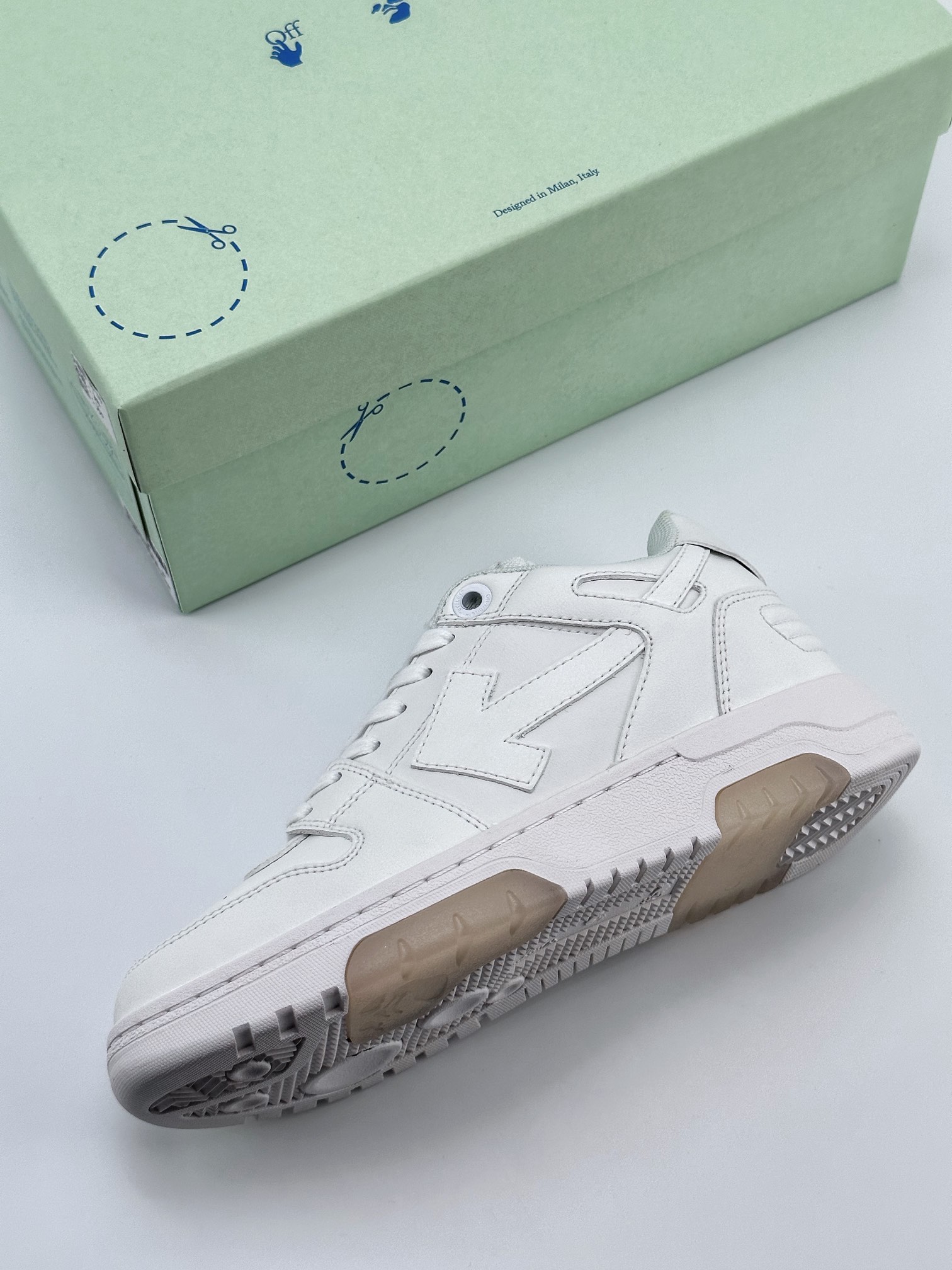 OFF-WHITE Out of Office Pure White OMIA189C99LEA0010100