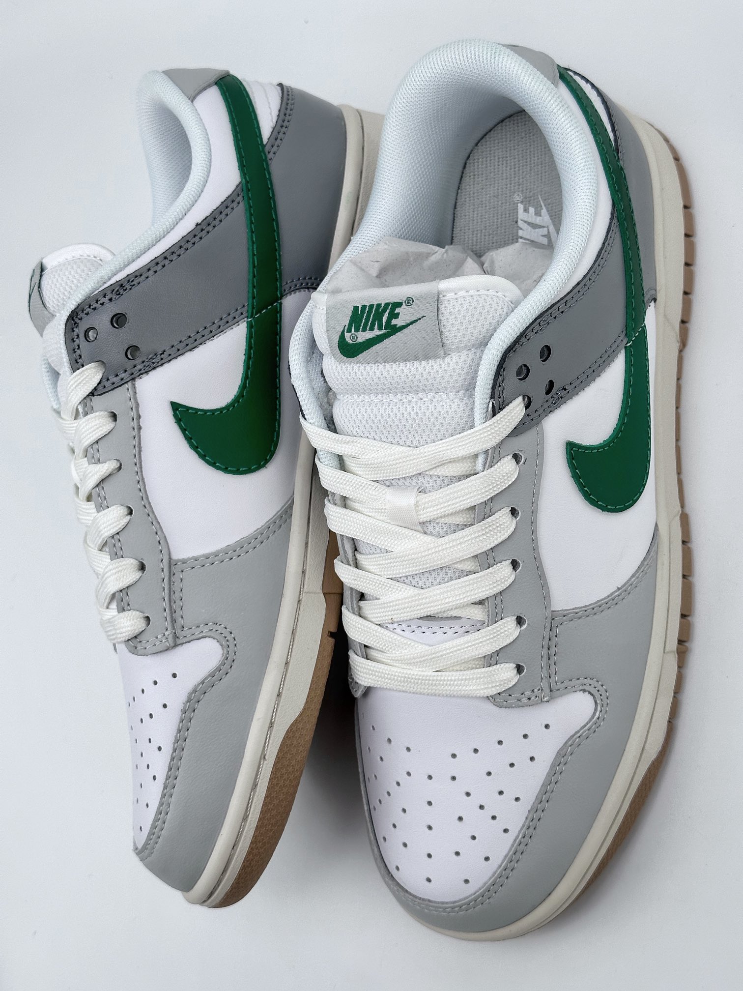 Nike SB Dunk Low White Gray Green 624044-131