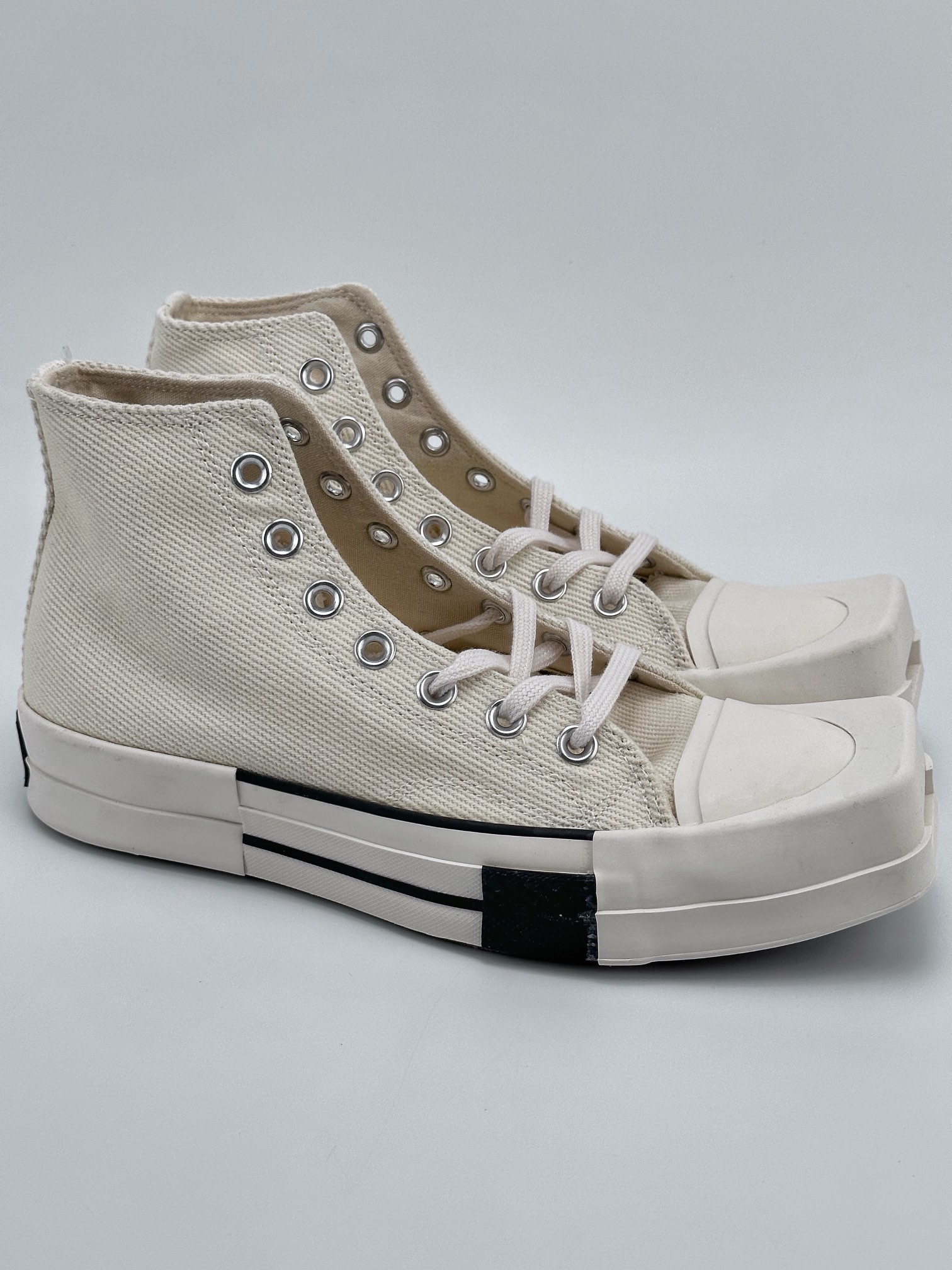 Converse x Rickowens black and white high and low