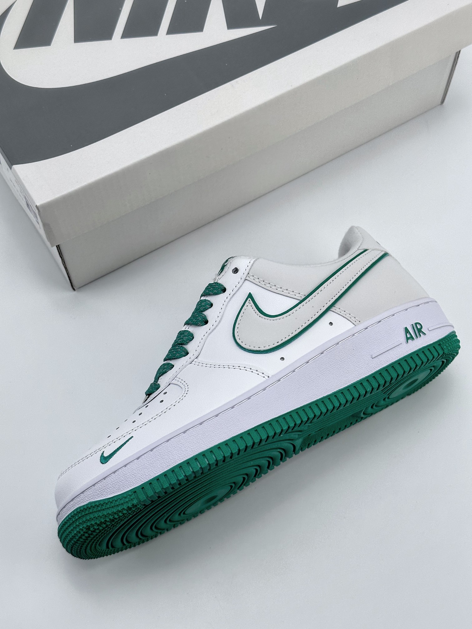 Nike Air Force 1 Low 07 White Green Starry Sky YZ8115-001