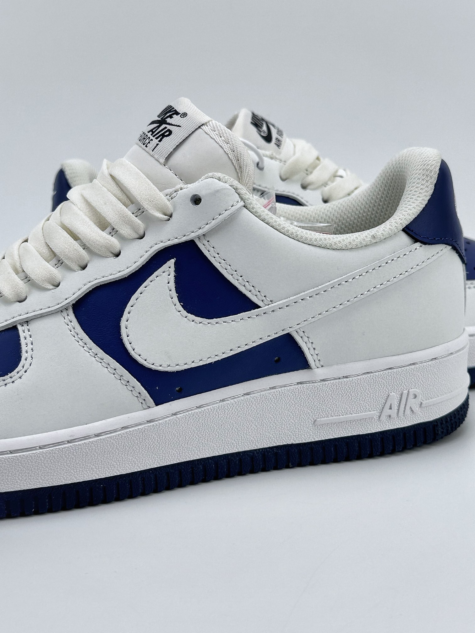 Nike Air Force 1 Low 07 White Purple AL2236-103