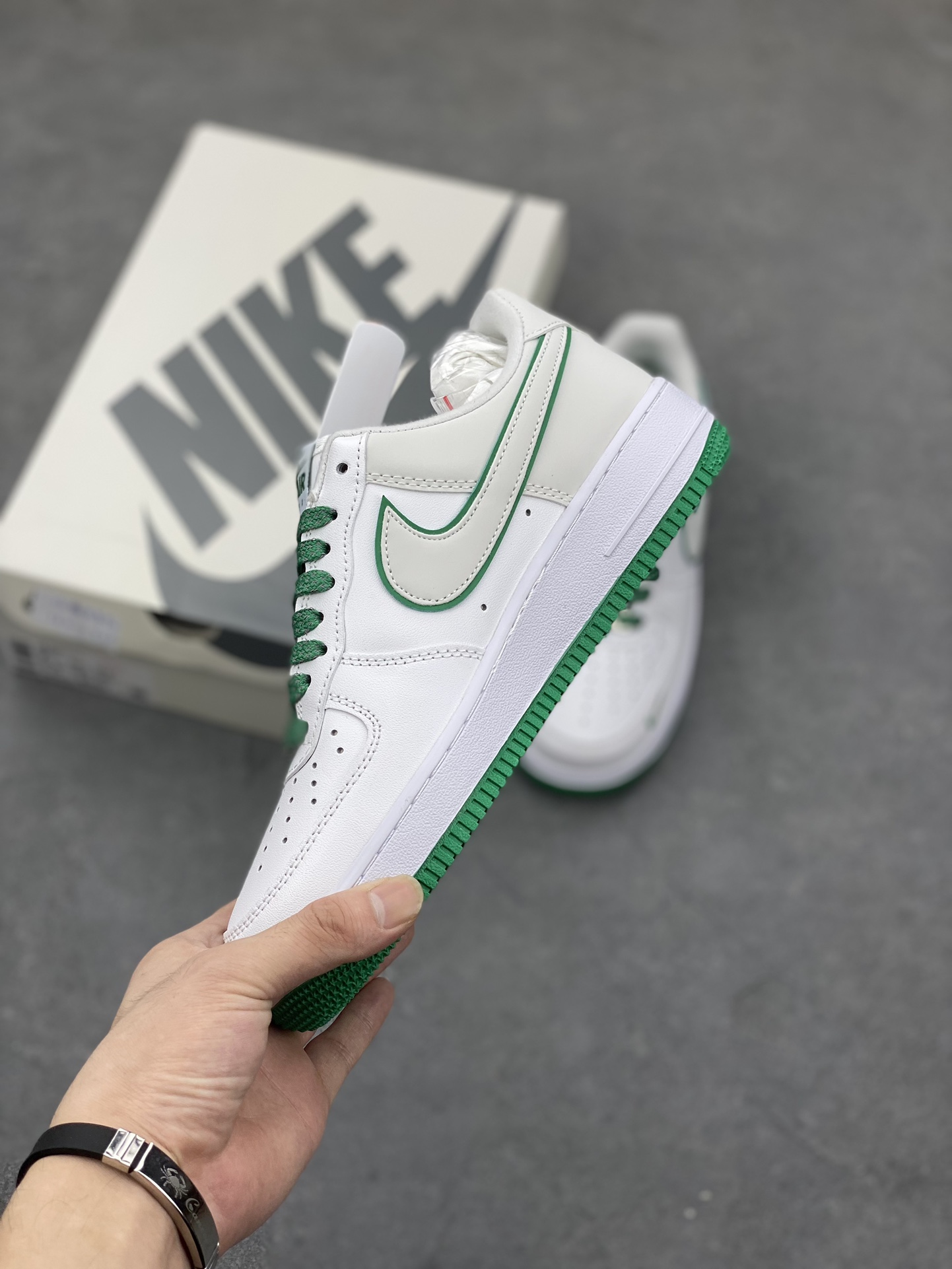Nike Air Force 1 '07 Low White Green Casual Shoes - Limited Edition 4 i1693255500 3417 2