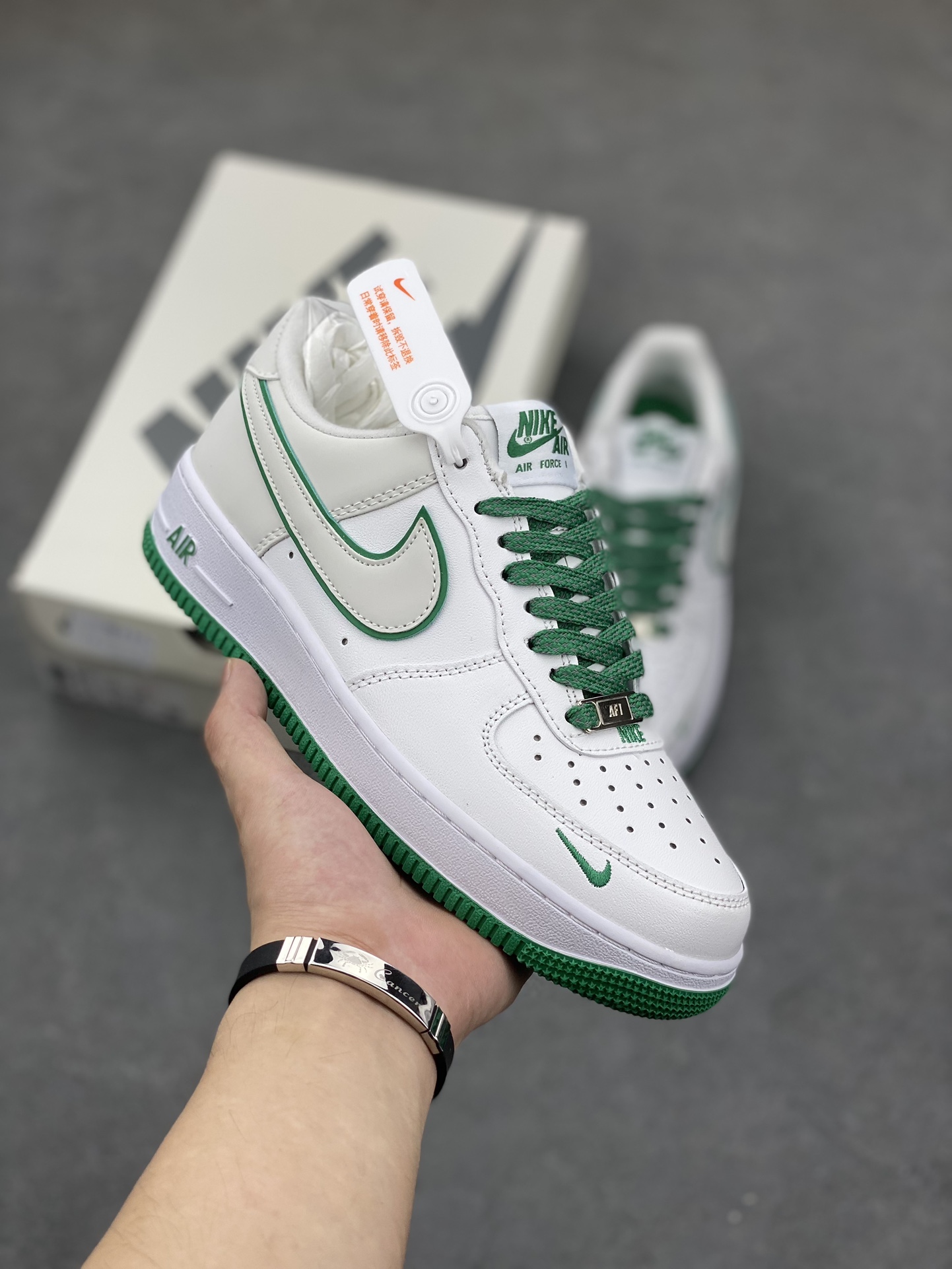 Nike Air Force 1 '07 Low White Green Casual Shoes - Limited Edition 2 i1693255500 9225 0