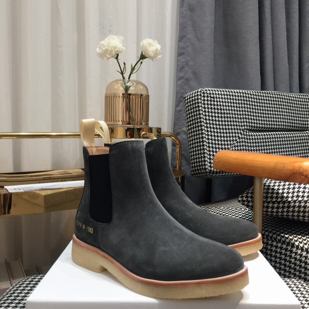 “Classic Chelsea Boots: Timeless Style for All Seasons, Available in Various Sizes” - 图片 7