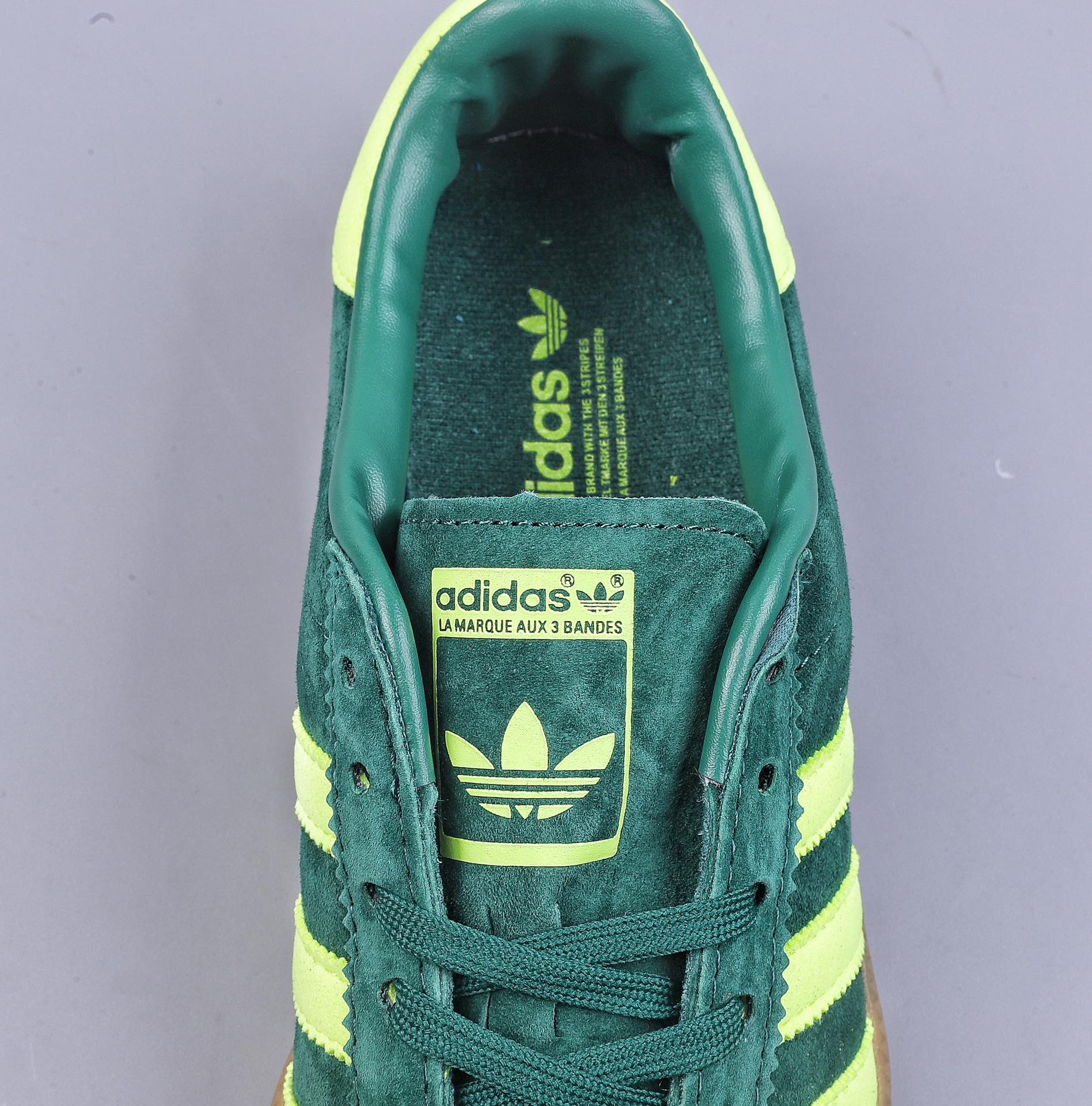 Adidas Originals Bermuda Retro Single Product Series Retro Sports Shoes B41472