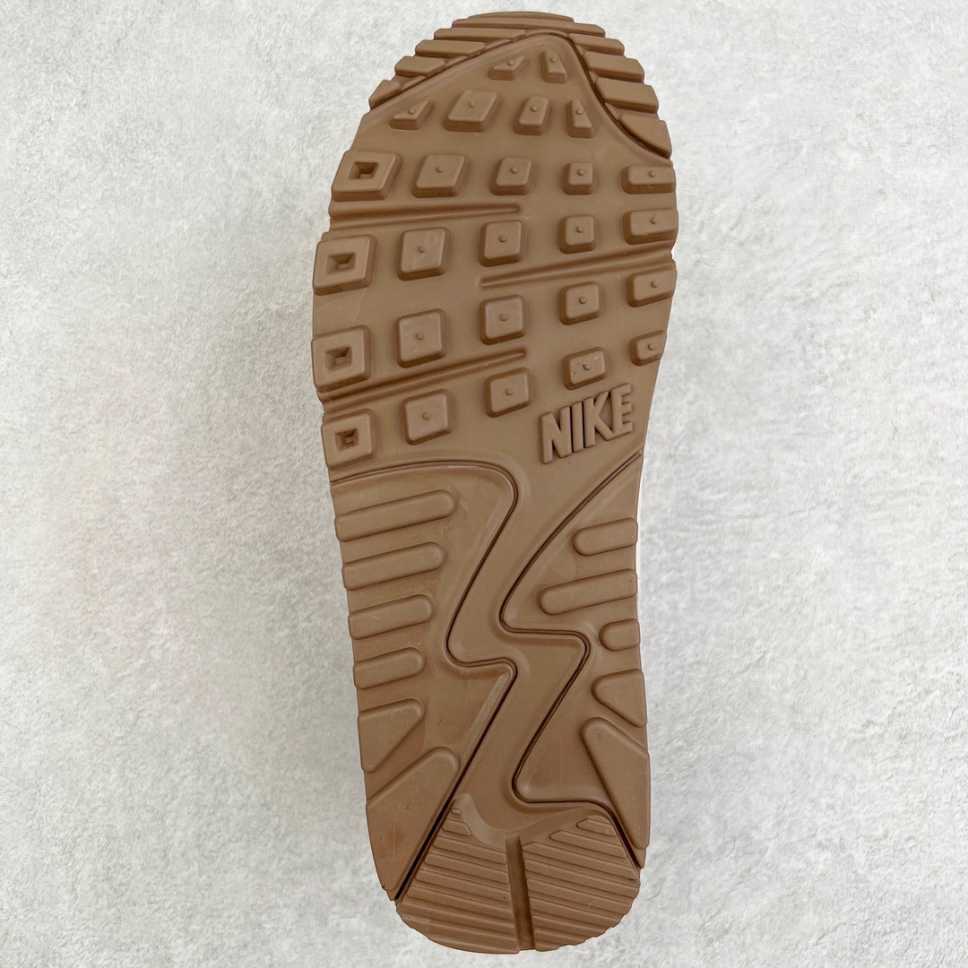 图片[9]-＃MX版 NK Air MAX 90 气垫复古减震跑步鞋 CU1816-100 经典重温 独家陆续补货 外单专供大厂出品 品质稳定 一百余色 终端操作 Air Max 90于1990年推出 来自Air Max系列 在Air Max 1的基础上改进而得 增加了气垫面积 外型上也更为流线 最特別的就是加入了菱纹塑胶嵌板 为Air Max 90增添了许多潮流气息 皮革鞋面 造就出色耐穿性和支撑力 Max Air缓震配置搭配泡棉中底 令Air Max 90轻盈而舒适 华夫格橡胶外底 铸就Air Max 90非凡的抓地力 而Air Max 90不仅是一双跑鞋 它成功跨越了时间的演进 成为了球鞋文化与潮流圈中最熟为人知的鞋款之一 尺码：36 36.5 37.5 38 38.5 39 40 40.5 41 42 42.5 43 44 44.5 45-选品中心