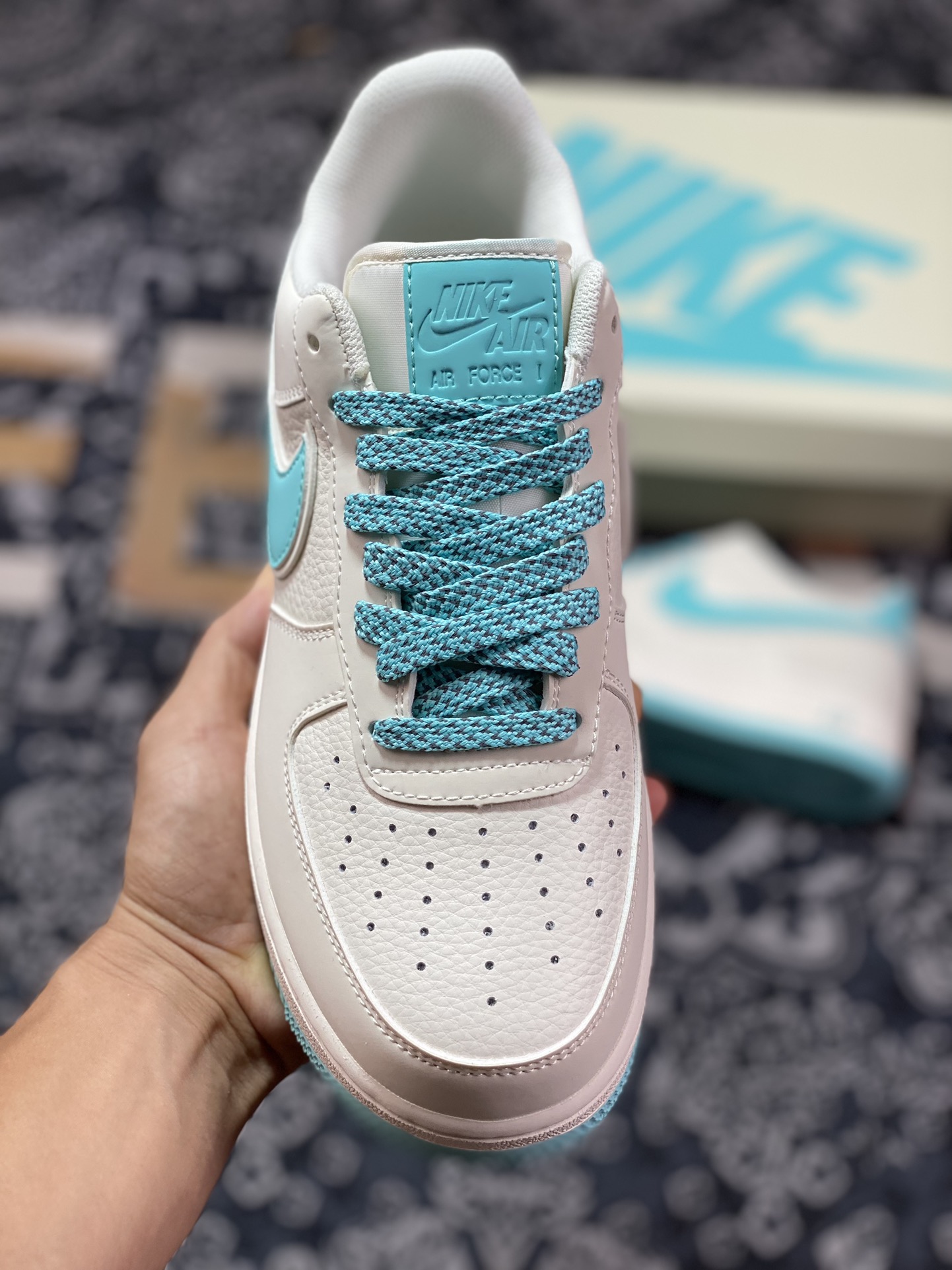 Nike Air Force 1'07 Low ”Milk White/Tiffany & Co. Blue” Air Force One Sneakers ”Leather Milk White Tiffany Blue Reflective” GL6835-006