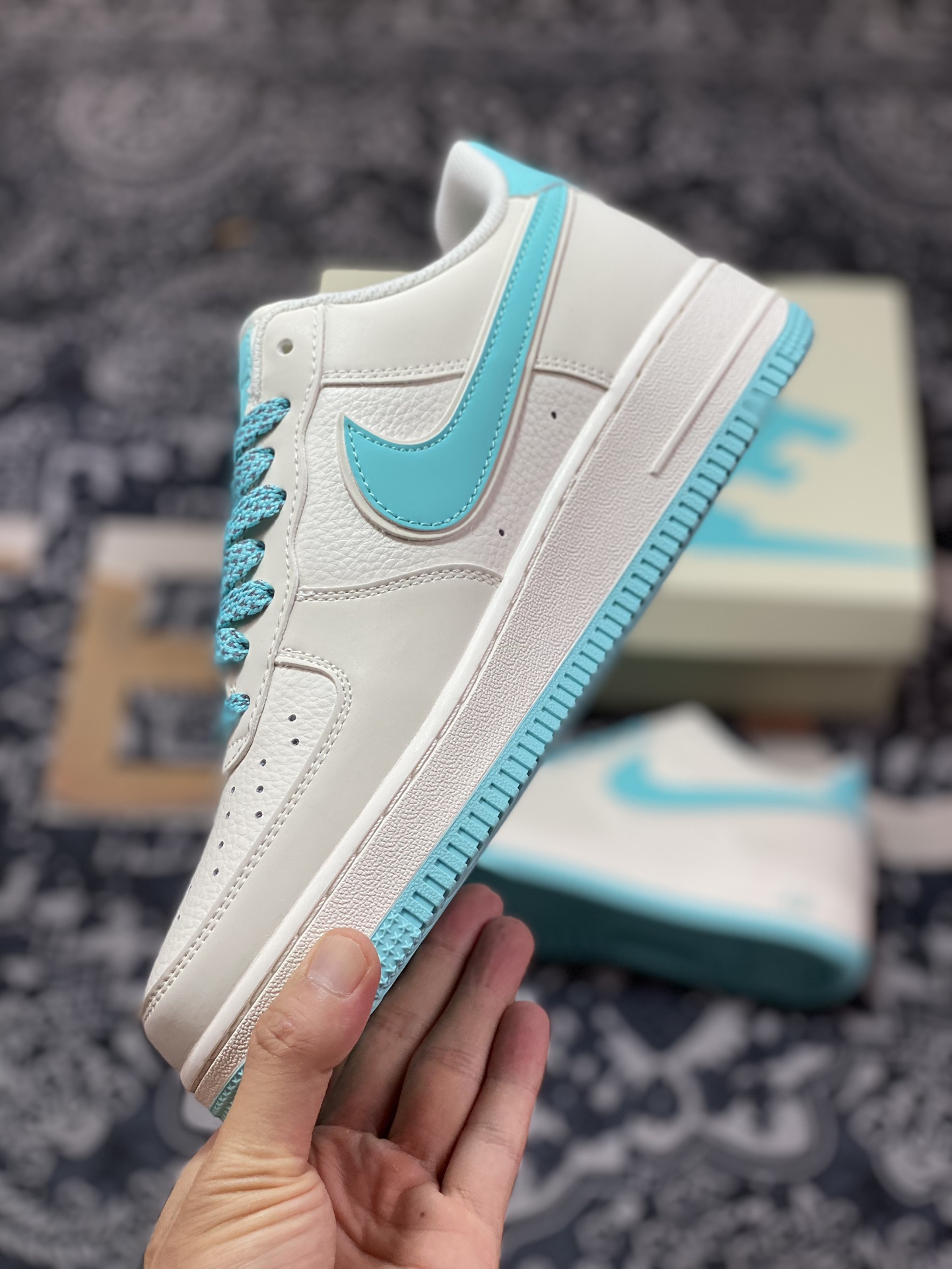 Nike Air Force 1'07 Low ”Milk White/Tiffany & Co. Blue” Air Force One Sneakers ”Leather Milk White Tiffany Blue Reflective” GL6835-006