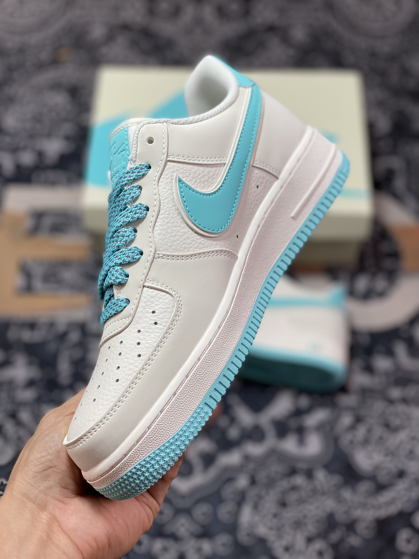 Nike Air Force 1'07 Low ”Milk White/Tiffany & Co. Blue” Air Force One Sneakers ”Leather Milk White Tiffany Blue Reflective” GL6835-006