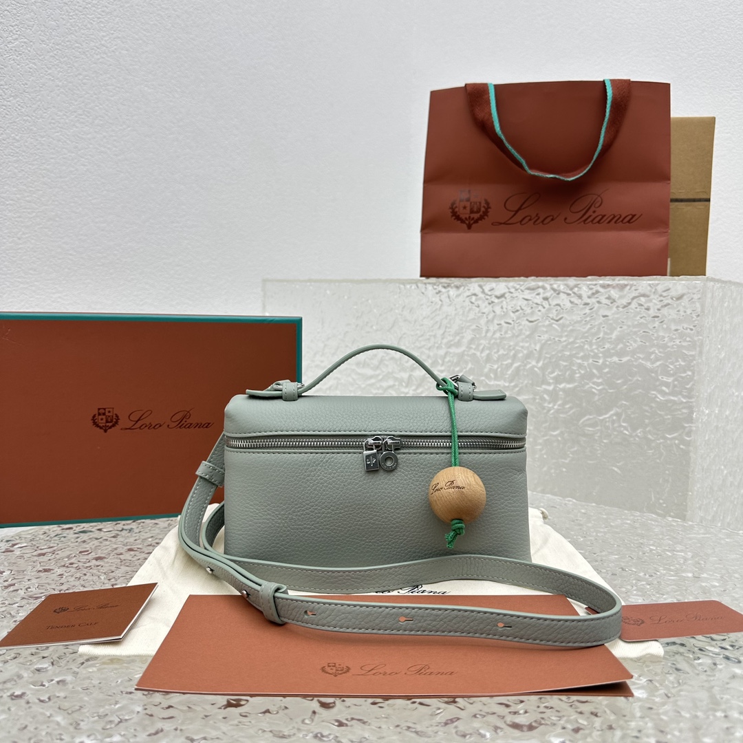 로로피아나 128927 가방 Loro Piana Bag