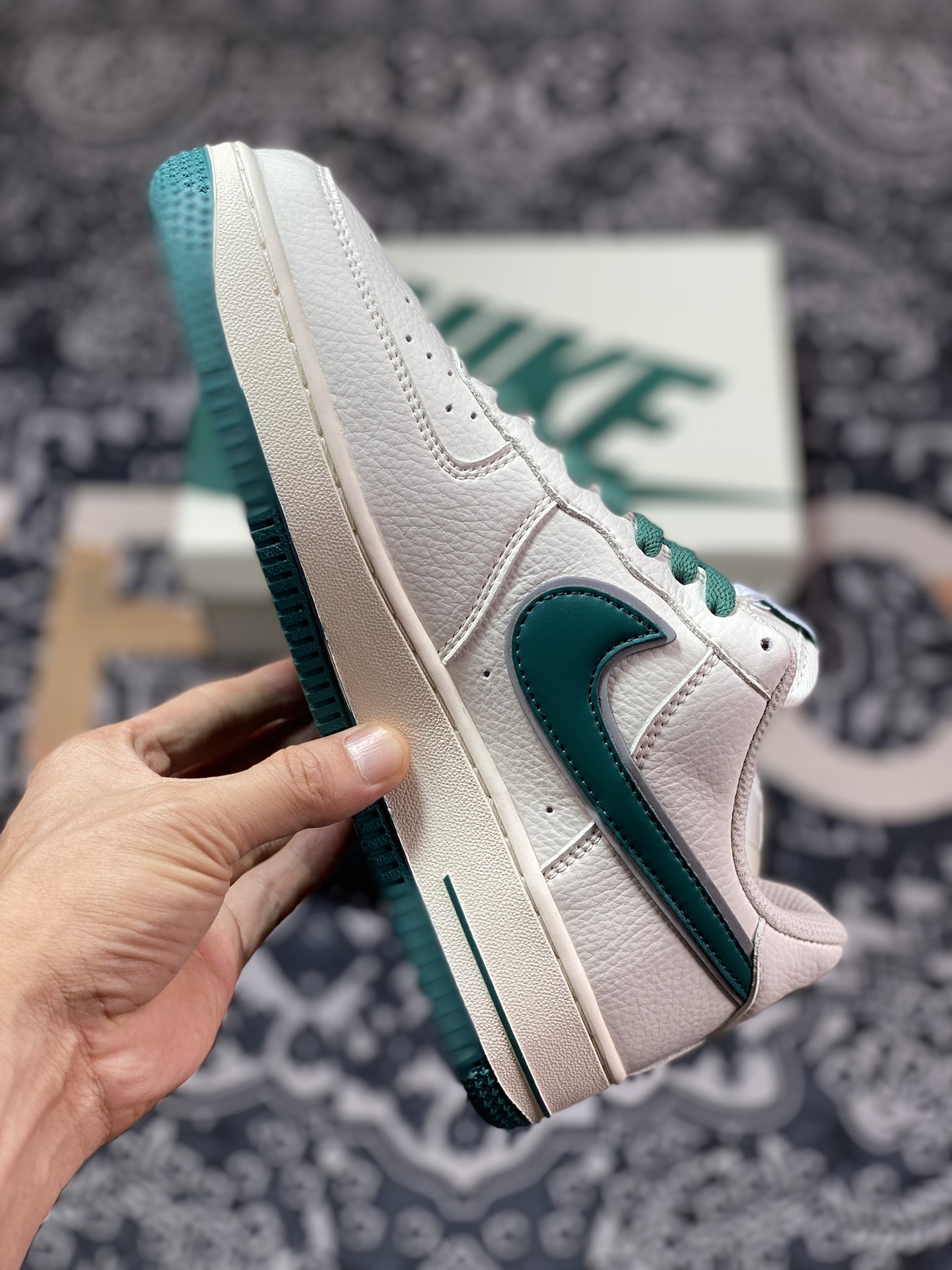 Nike Air Force 1'07 Low EMB ”Beige/Green/Hoops/Mini Swoosh” Air Force One low-top classic sneakers ”off-white dark green Hoops embroidered small hook” HP2369-001