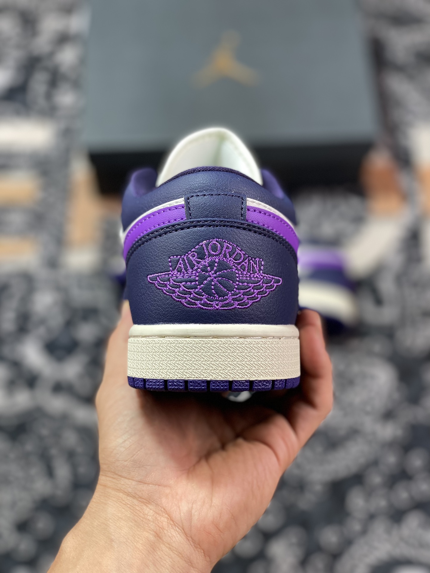 Air Jordan 1 Low White Purple DC0775-501