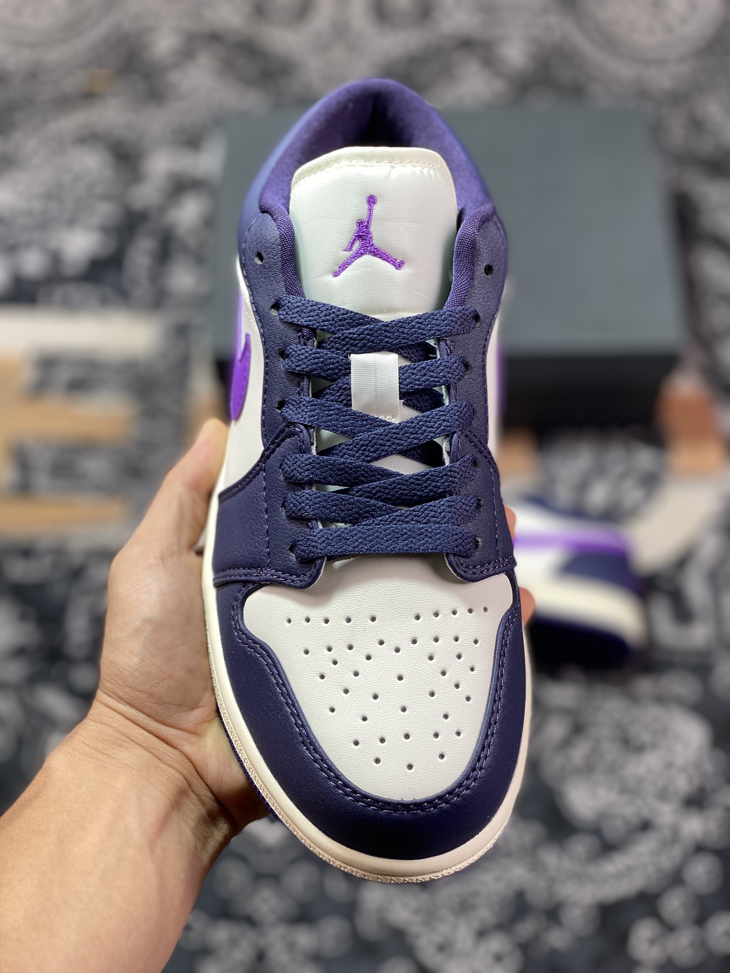 Air Jordan 1 Low White Purple DC0775-501