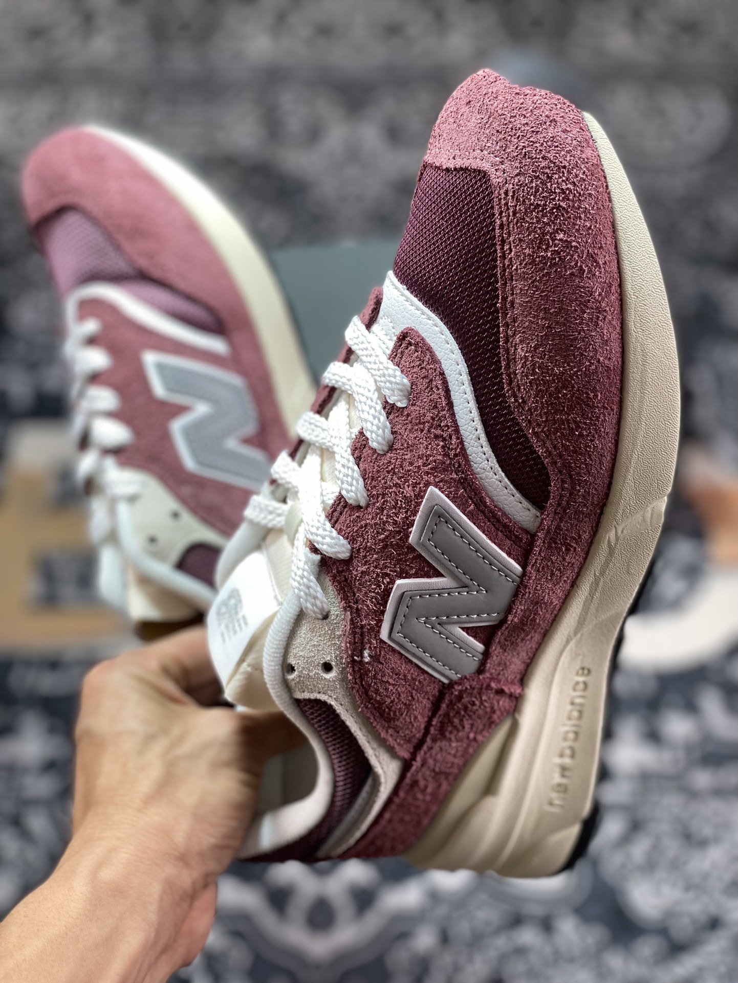 New Balance 997R ”Wine Red” improved series low-top classic retro thick-soled casual sports jogging shoes ”Wine Red Beige” U997RCC