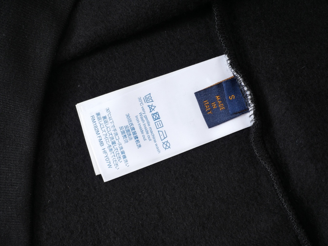 2023 Zenhara Black Velvet Coat with Needle Embroidery and Wide Collar - 图片 4