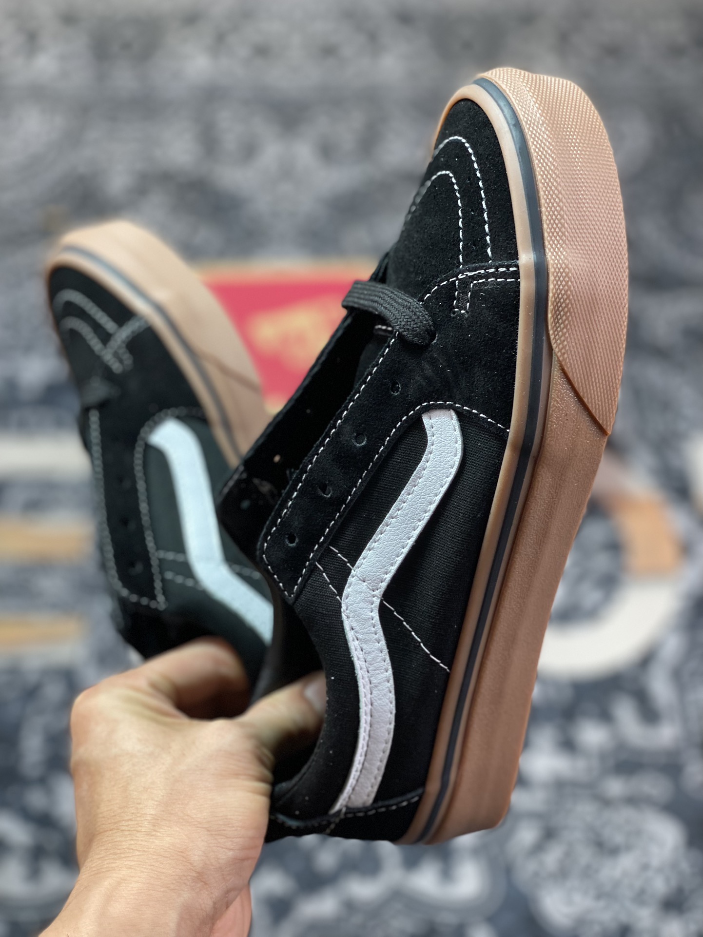 Vans Sk8-Low Black Rubber Vans new black retro street rubber cowhide sole