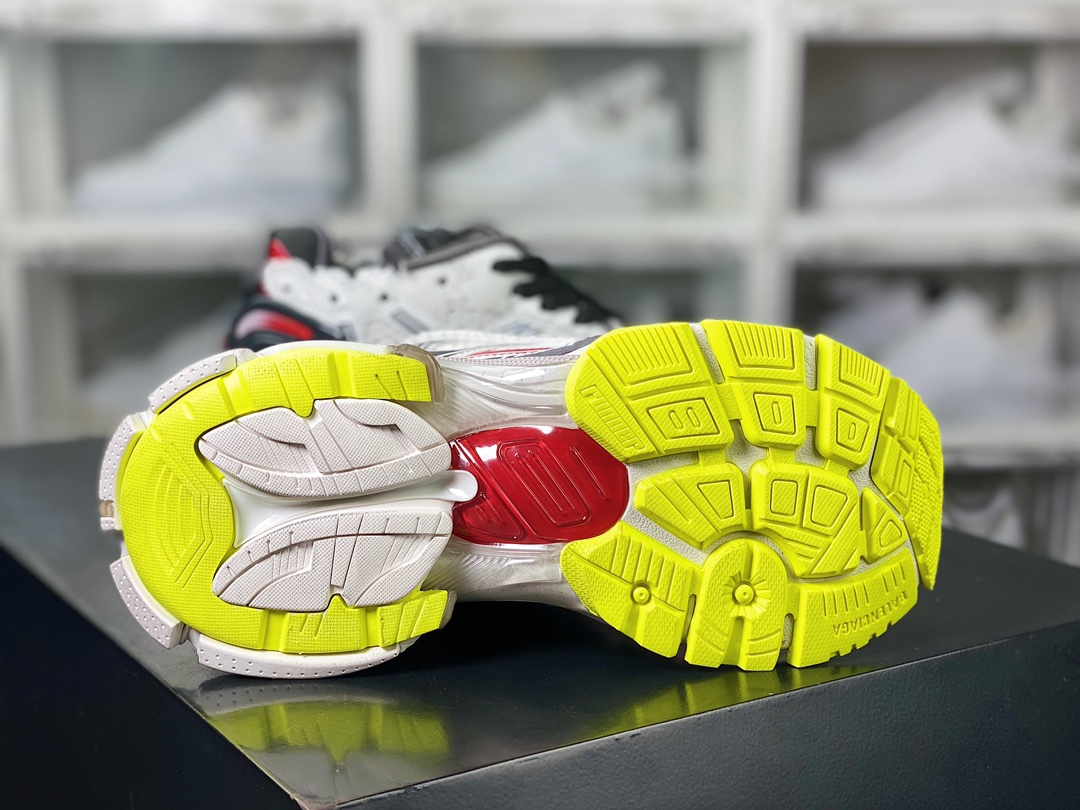 Balenciaga BALENCIAGA Runner Sneaker ”White/Dark Grey/Red” 2.0 jogging series low-top jogging shoes ”2.0 Deconstruction Destruction White Dark Grey Red Yellow” 772767 W3RNY 0509