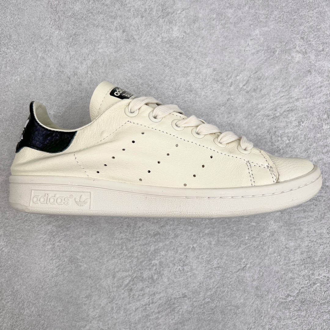 💰160 ＃纯原福利‼Balenciaga x Adidas Originals StanSmith 巴黎世家阿迪达斯联名款史密斯做旧风运动鞋 设计简洁 其流线鞋头设计和疏孔三间成为全球的时尚指标 这种皮革运动鞋配备饰有三叶标志的鞋踭垫 皮革衬里缔造舒适的穿着体验 尺码 35 36 37 38 39 40 41 42 43 44 45 编码：Xby2936030-运动鞋