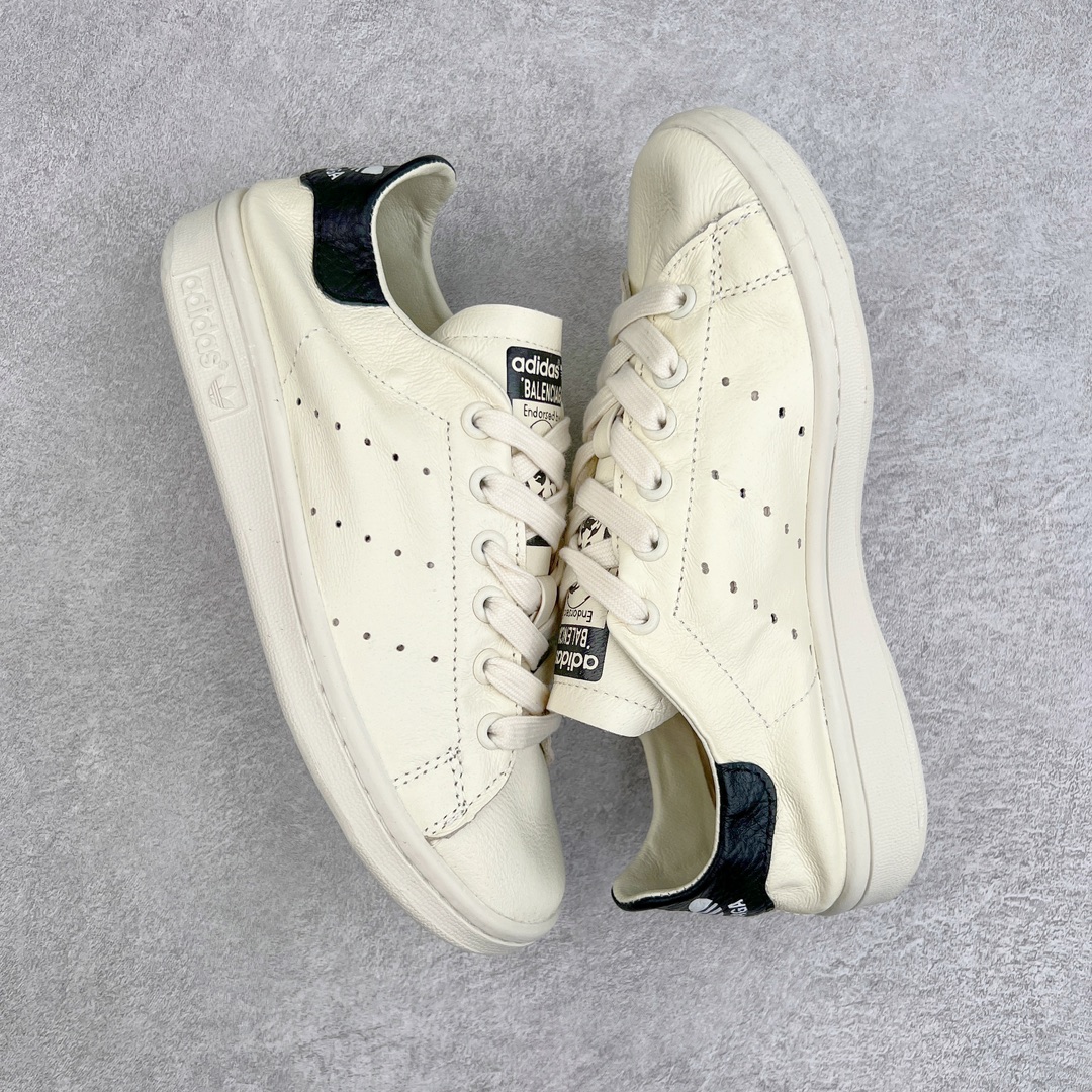 图片[3]-💰160 ＃纯原福利‼Balenciaga x Adidas Originals StanSmith 巴黎世家阿迪达斯联名款史密斯做旧风运动鞋 设计简洁 其流线鞋头设计和疏孔三间成为全球的时尚指标 这种皮革运动鞋配备饰有三叶标志的鞋踭垫 皮革衬里缔造舒适的穿着体验 尺码 35 36 37 38 39 40 41 42 43 44 45 编码：Xby2936030-运动鞋