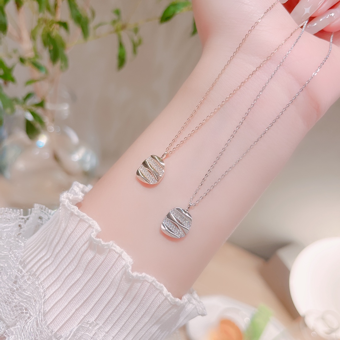 アーティスティックファインシルバーネックレスゴールド バレンタインデー