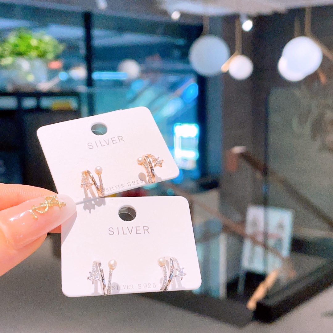 S925 Sterling Silver Earrings Soft Teacher's Day Silver