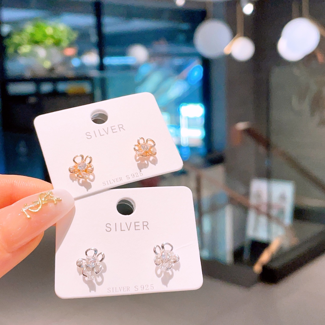 柔らか純銀イヤリングゴールド 春節