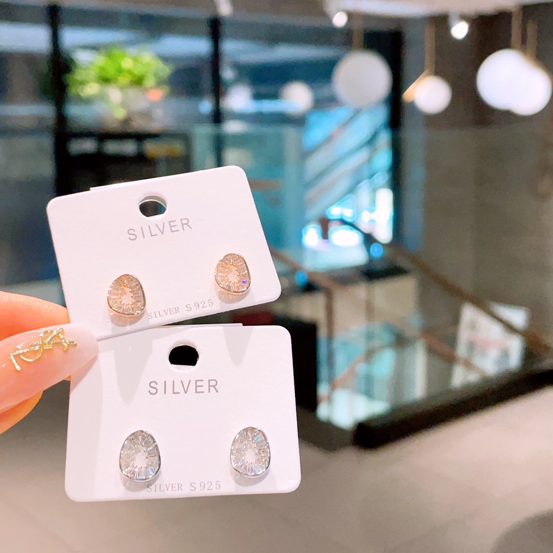 インスタ風純銀イヤリングゴールド クリスマス