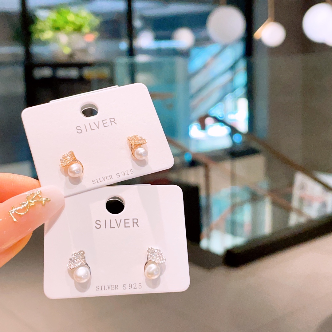 レトロ925シルバーイヤリングシルバー 新築祝い