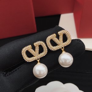 Valentino Jewelry Earring Set With Diamonds