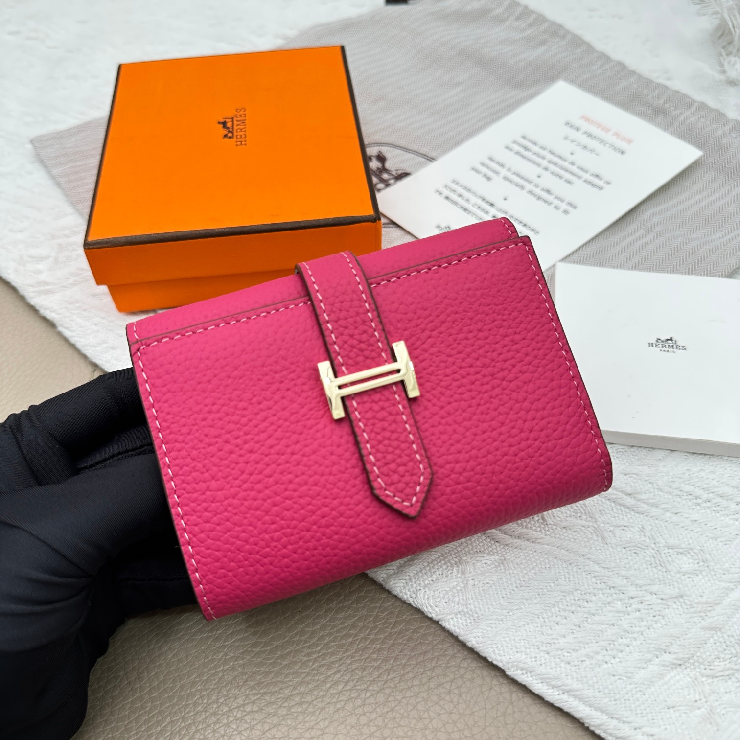 Hermes Togo 皮 三折財布 柔らかい手触り