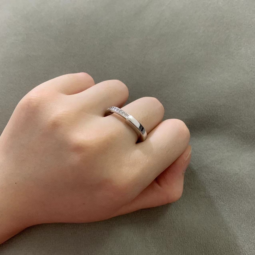 Tiffany & Co. Tiffany 蒂芙尼 23c新款火爆登场