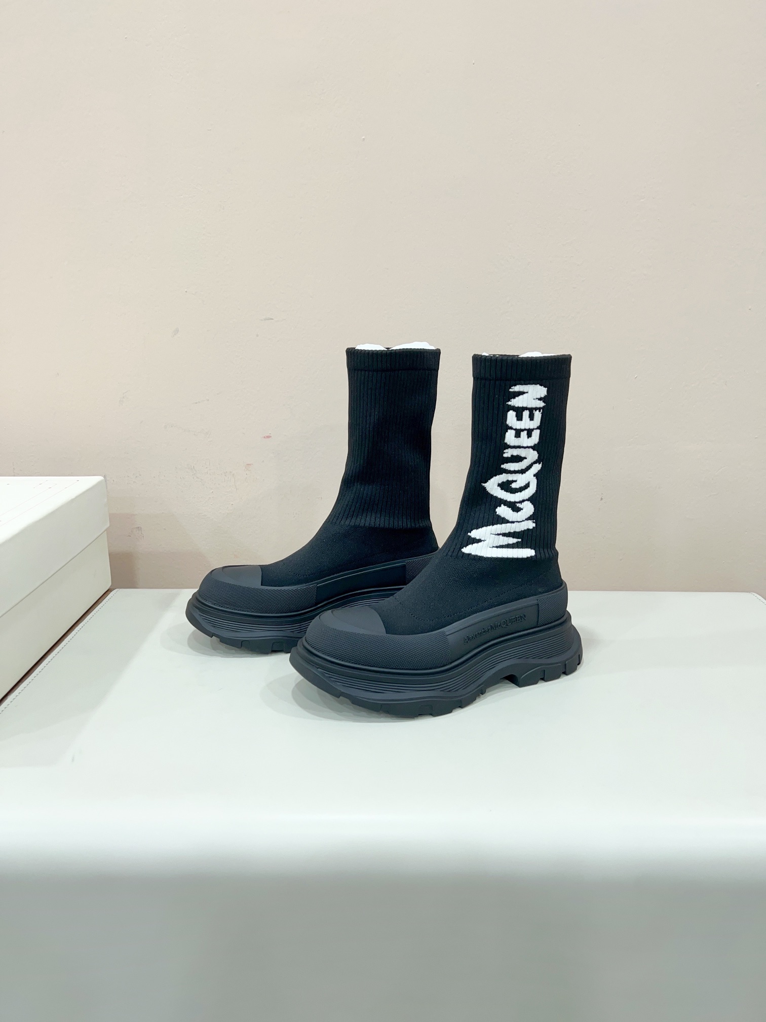 2023 Alexandre McQueen Weasel Boots Certified: Stylish, Lightweight, High-Impact Points. - 图片 6