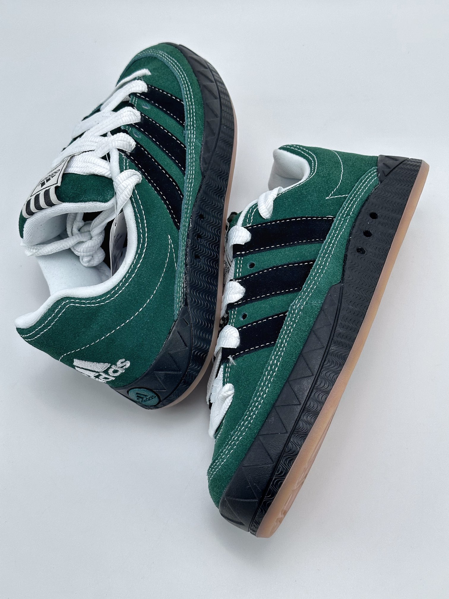 Adidas Originals Adimatic Yunk Low Matic series low-top retro shark bread casual sports skateboard shoes IE2164