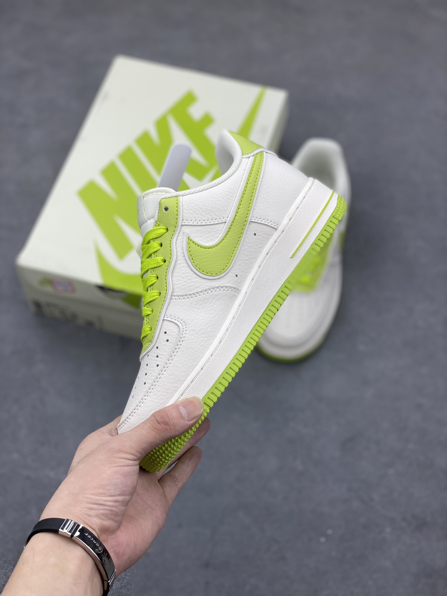 Nike Air Force 1 Low '40TH' White/Green Casual Sneakers - Limited Edition! 4 i1693342790 4445 2