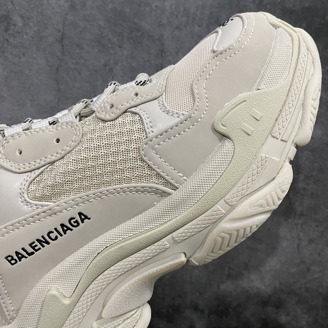 [CEO Edition] Balenciaga Triple S Parisian family first generation dad shoes beige gray khaki classic