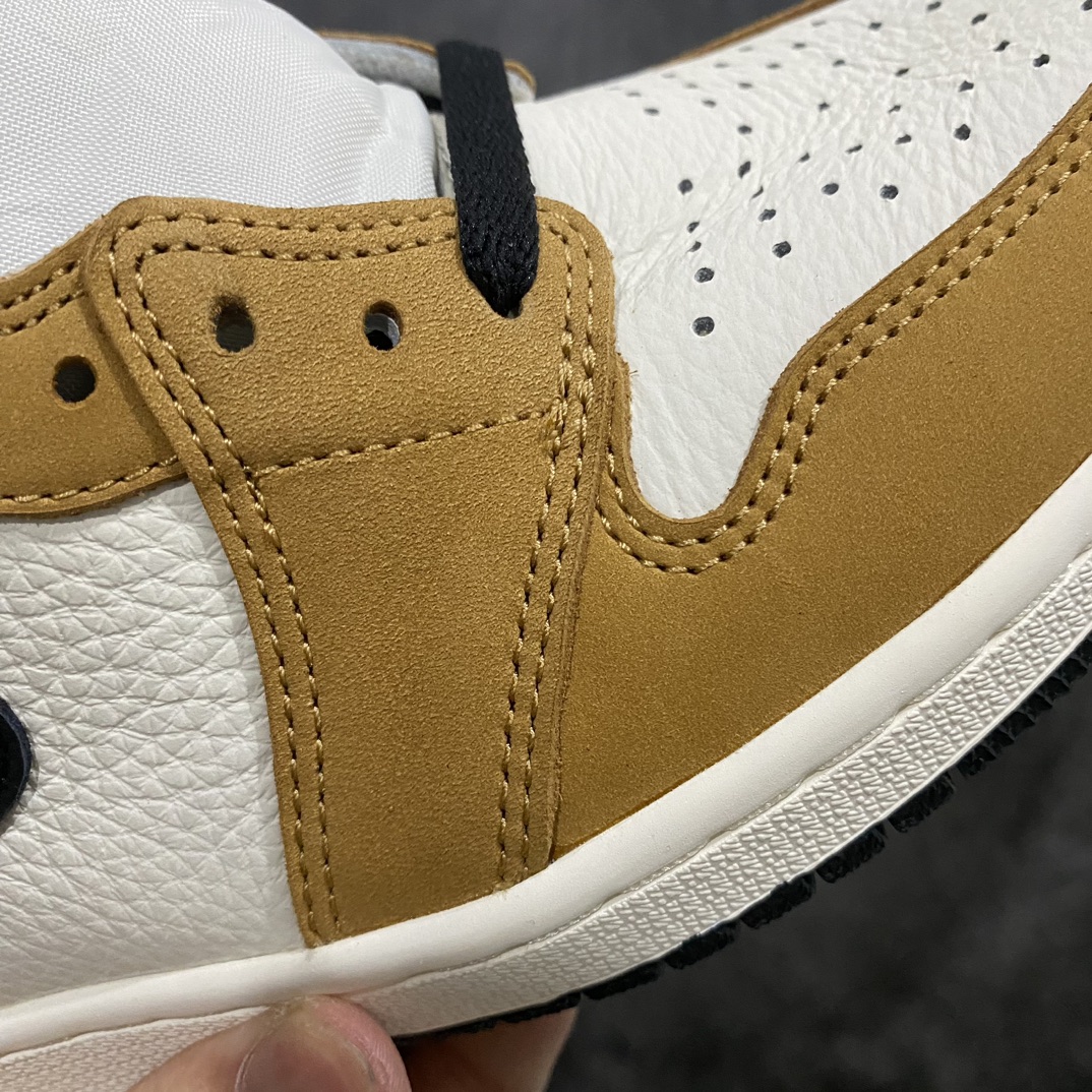 图片[4]-【LJR版本】Air Jordan AJ1小麦 最佳新秀 555088-700n莞顶最强 全码补货n全网最好的新秀没有之一原厂麂皮+头层荔枝皮材料 鞋型超正 后跟标准小蛮腰 裁片清洁度很高 无任何毛边 冲孔圆润，细节基本无可挑剔，该有的东西一样不差！实拍所见即所得！ 尺码40-47.5-莆田鞋批发中心