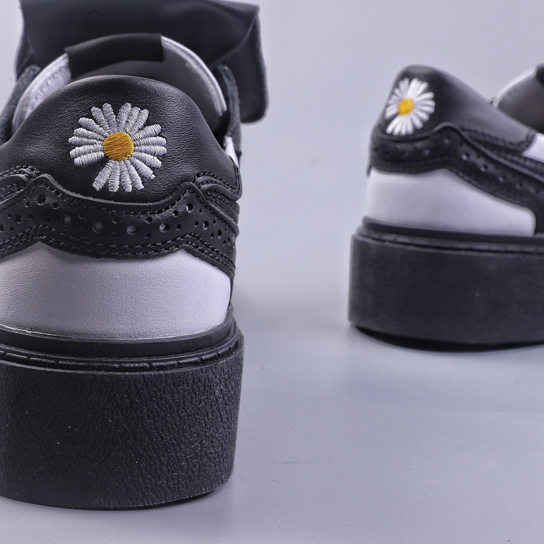 PK PEACEMINUSONE x NK KWONDO 1 Daisy Black and White DH2482-101