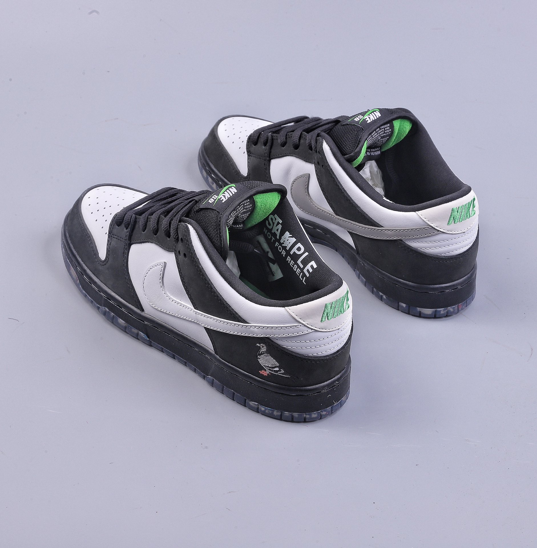 N Jeff Staple x Nk SB Dunk Low ”Pigeon” 3.0 黑白熊猫鸽子  BV1310-013