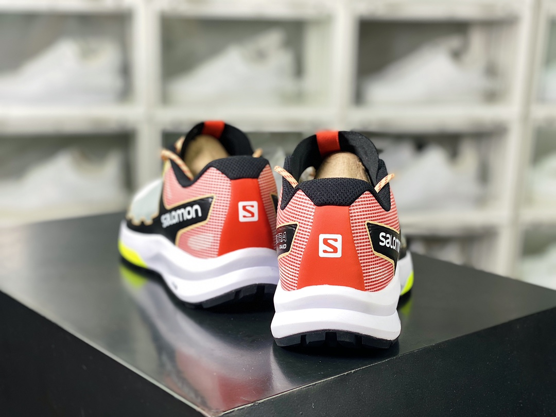 Salomon Ultra Raid ”Vanilla Ice/Rooibos” reinforced low-top running shoes ”beige, black, red, fluorescent green” 412341